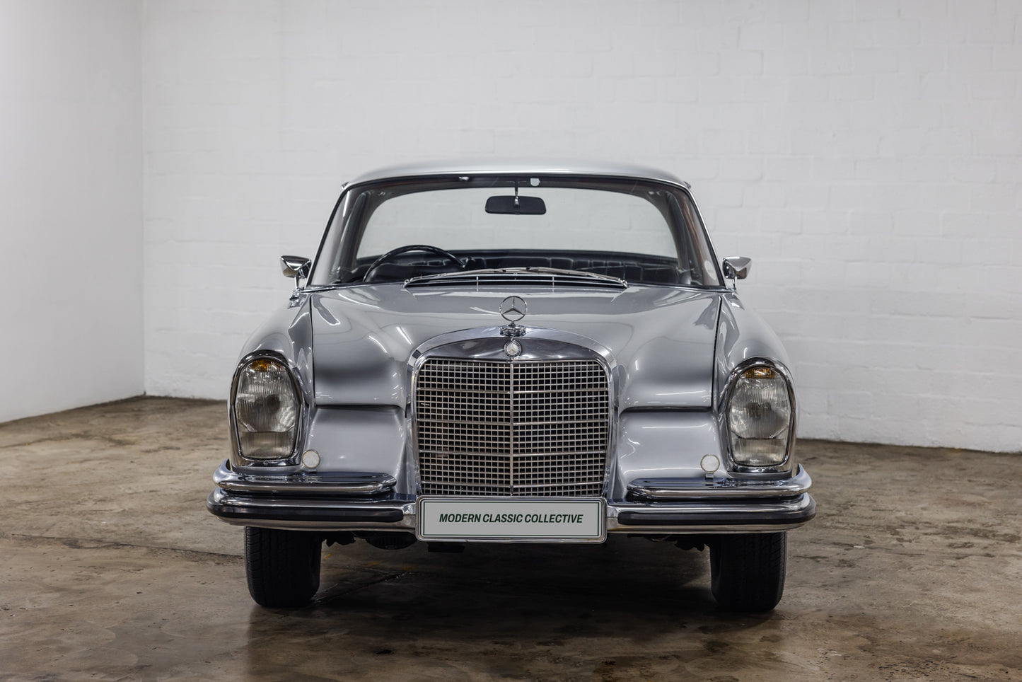 1970 Mercedes 280SE Coupe W111 - Column Shift Auto