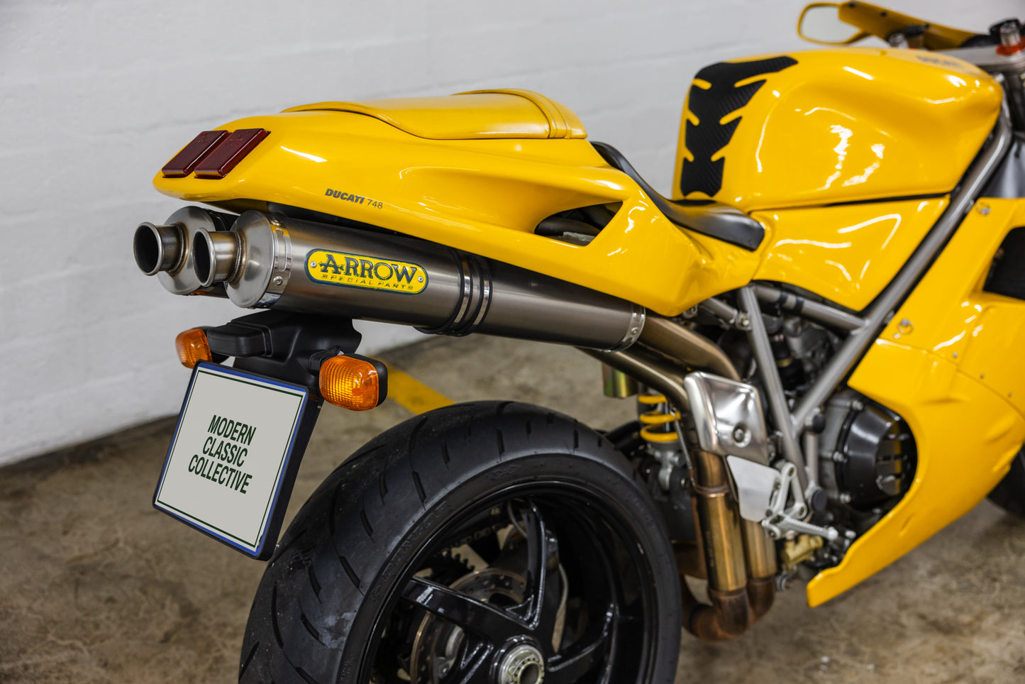 2001 Ducati 748 - 21 000kms