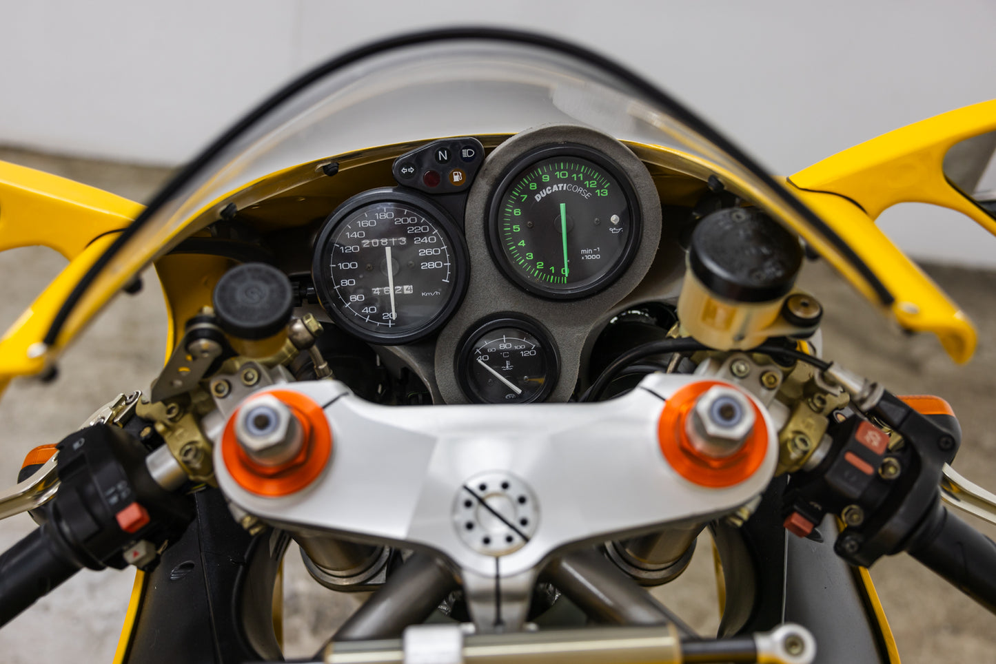 2001 Ducati 748 - 21 000kms