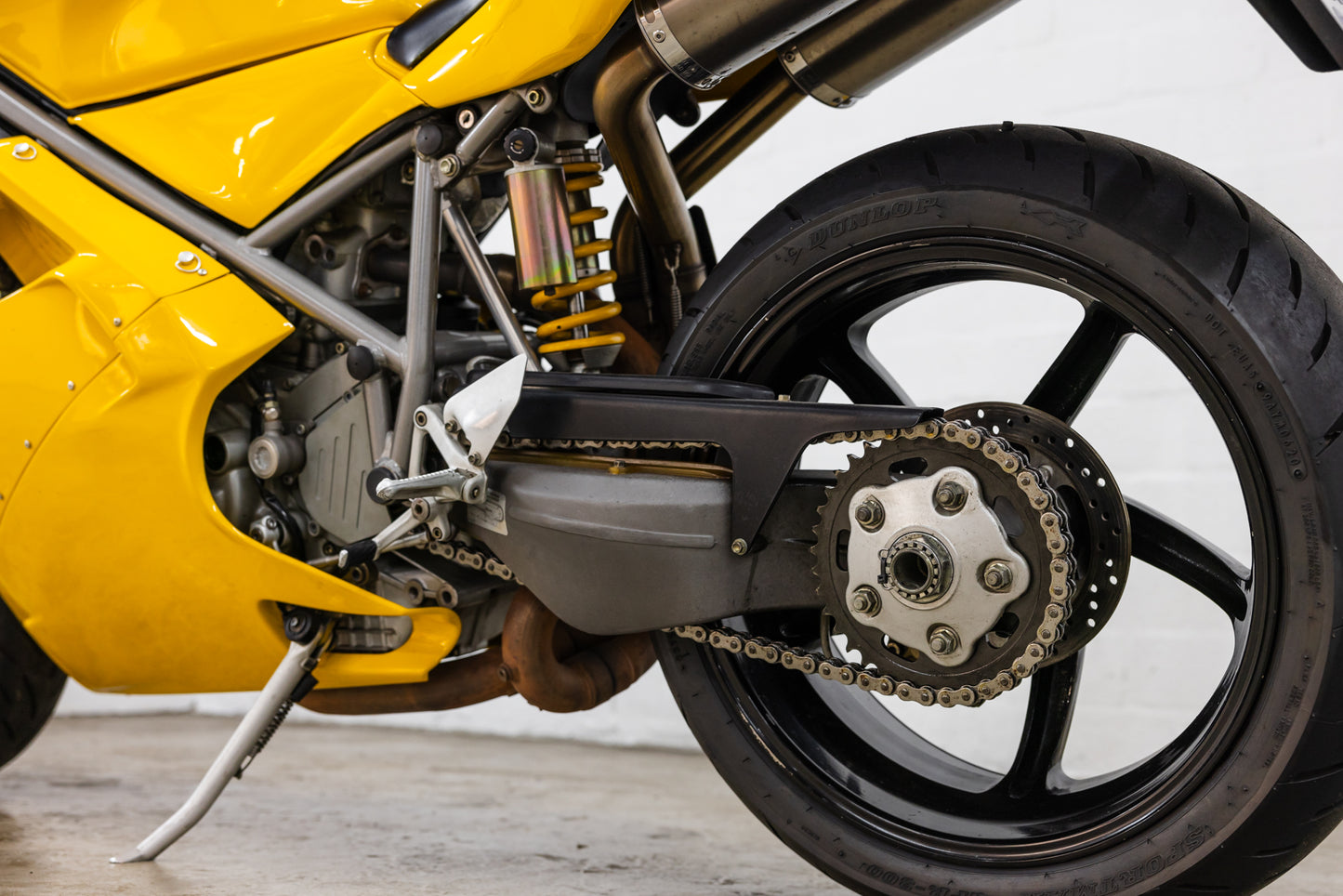 2001 Ducati 748 - 21 000kms