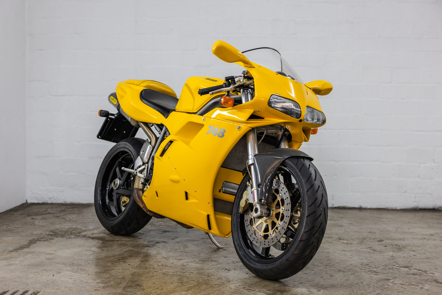 2001 Ducati 748 - 21 000kms