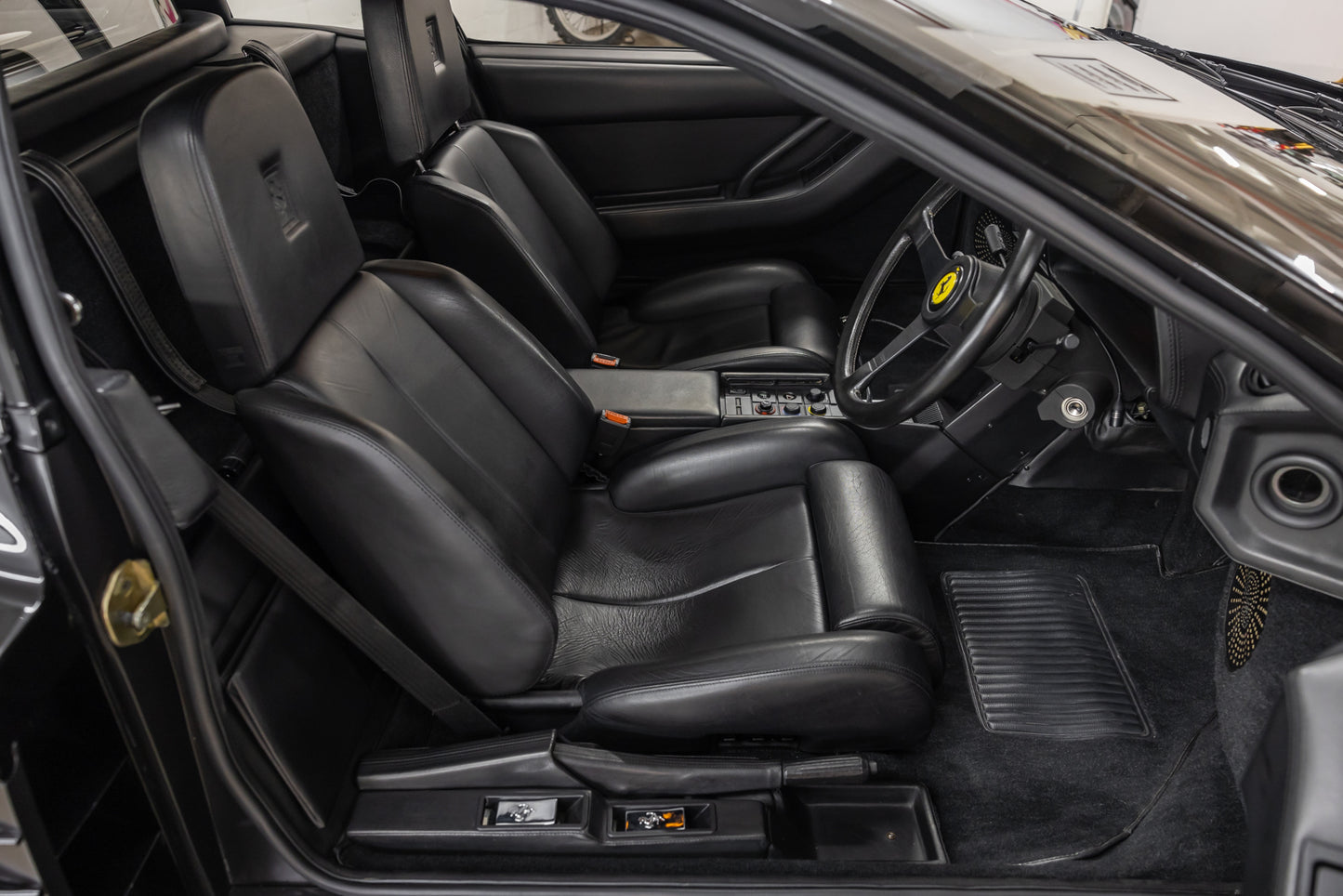1991 Ferrari Testarossa - 40 000kms