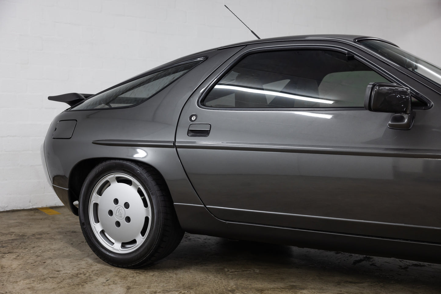 1991 Porsche 928 S4 Auto - 134 000kms