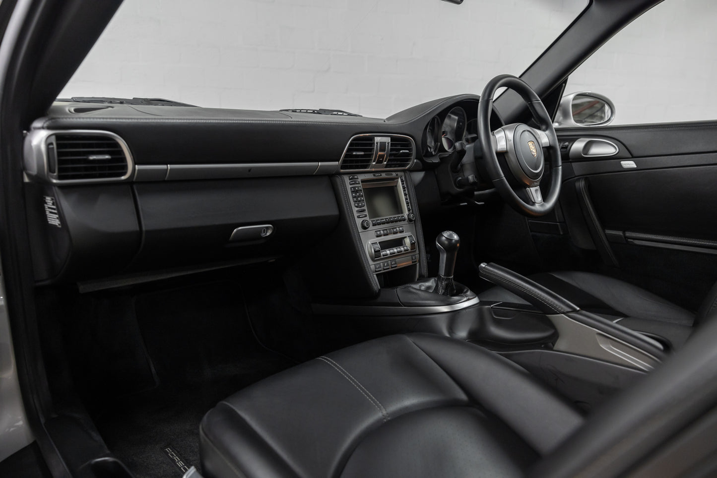 2007 Porsche 997.1 Carrera S Manual - 27 000kms