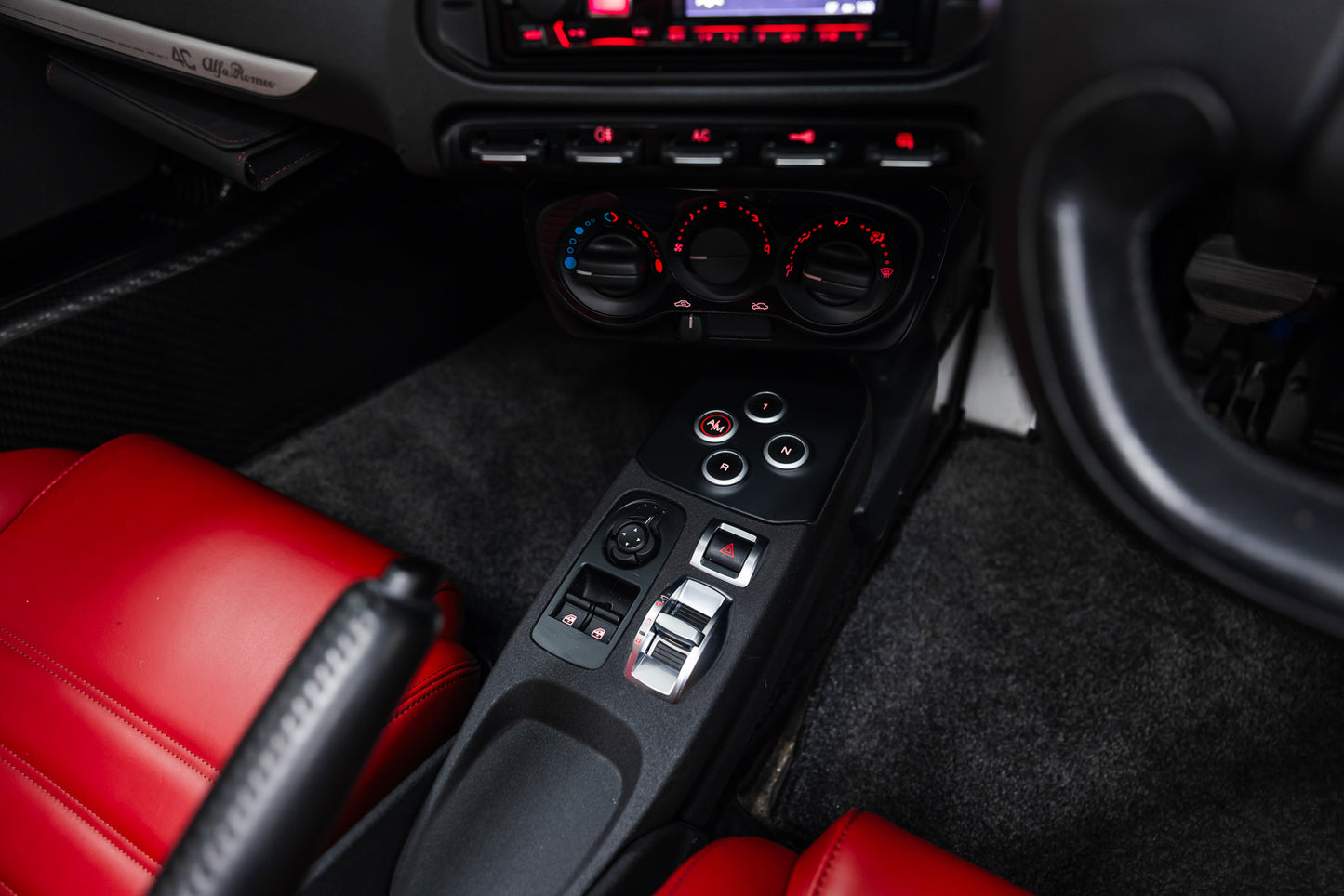 2016 Alfa Romeo 4C Spider - 27 000kms