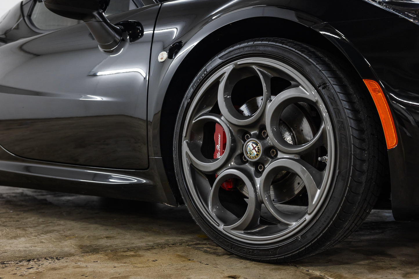 2016 Alfa Romeo 4C Spider - 27 000kms