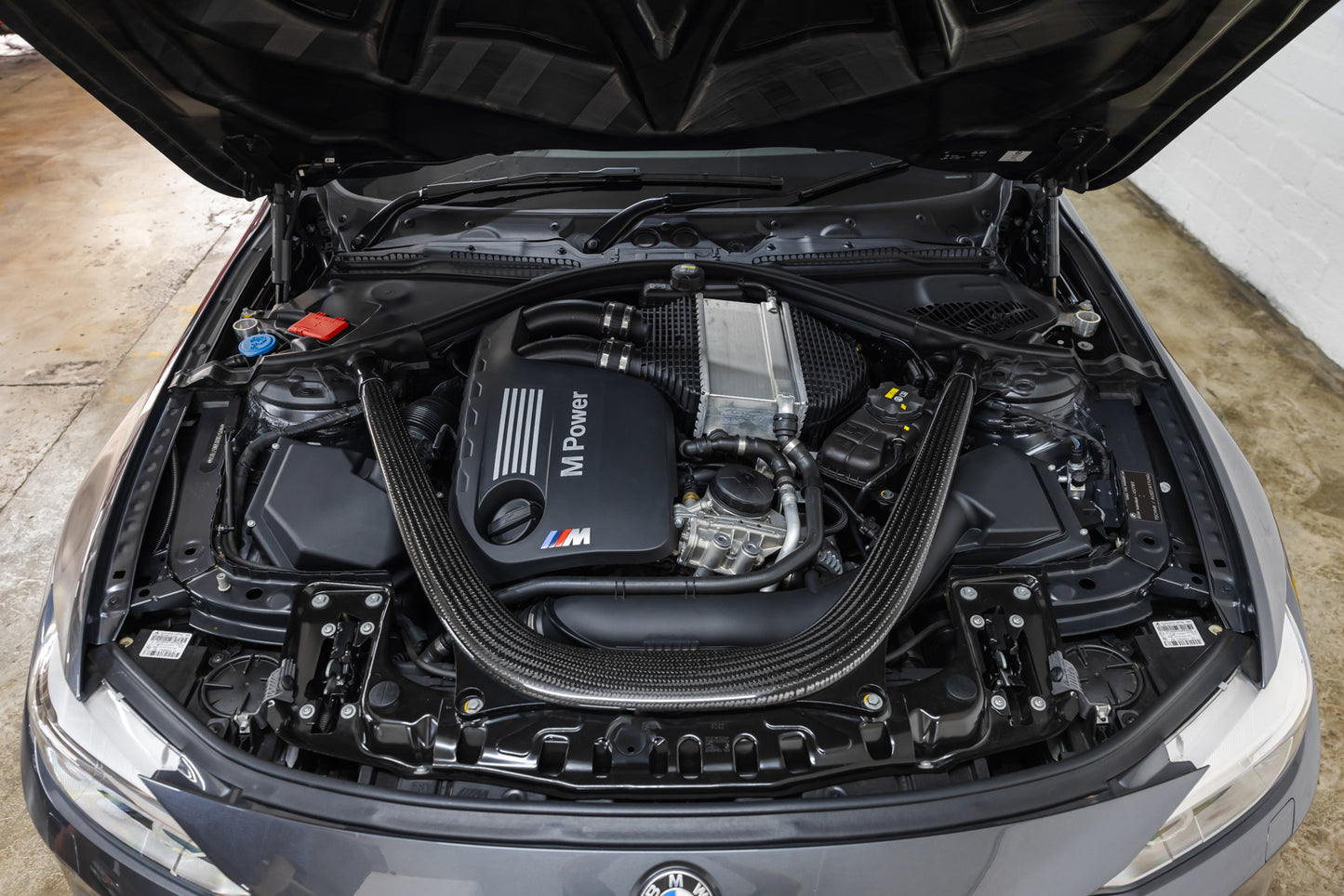 2017 BMW M4 GTS - 2 100 kms