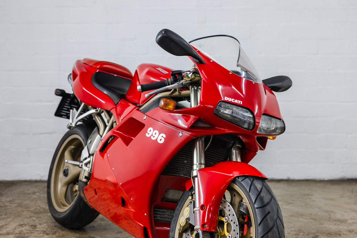 2000 Ducati 996 Bi Posto - 29 900kms