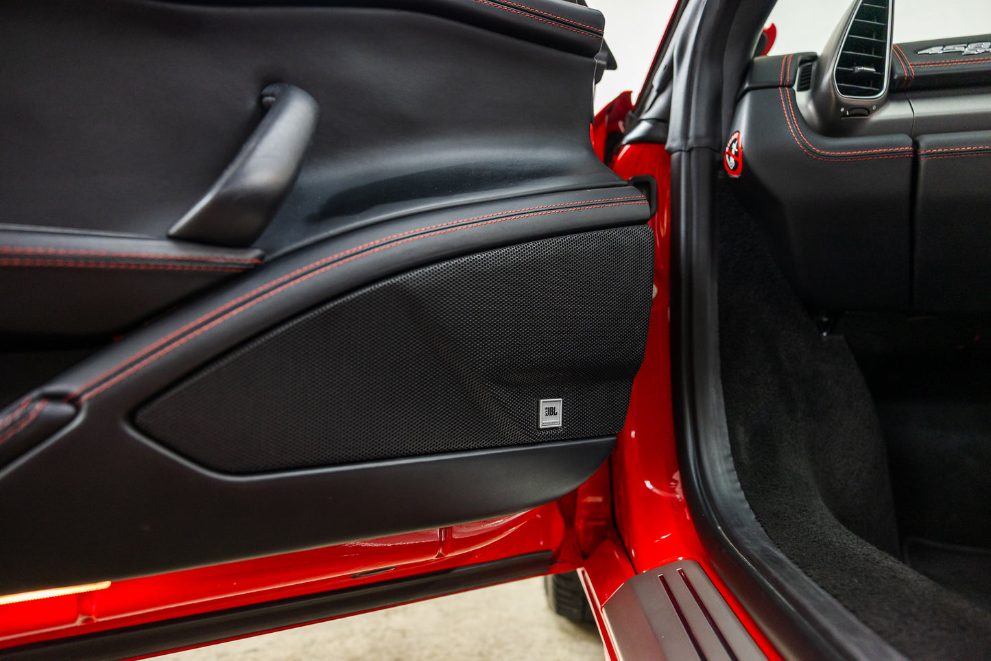 2014 Ferrari 458 Spider - 36 650kms