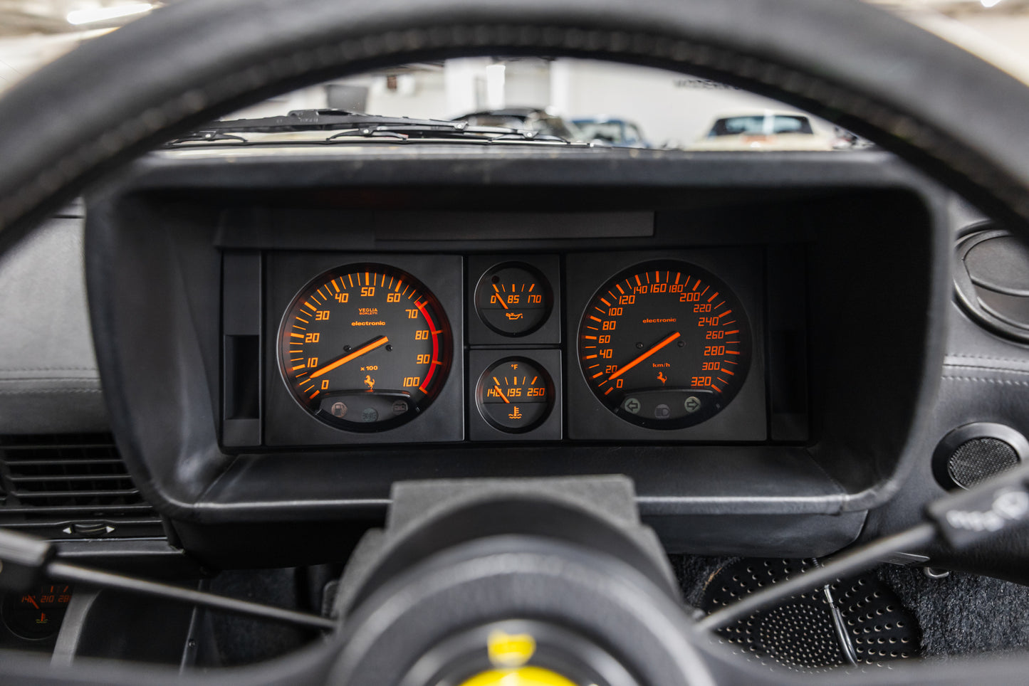 1988 Ferrari Testarossa - 33 700kms