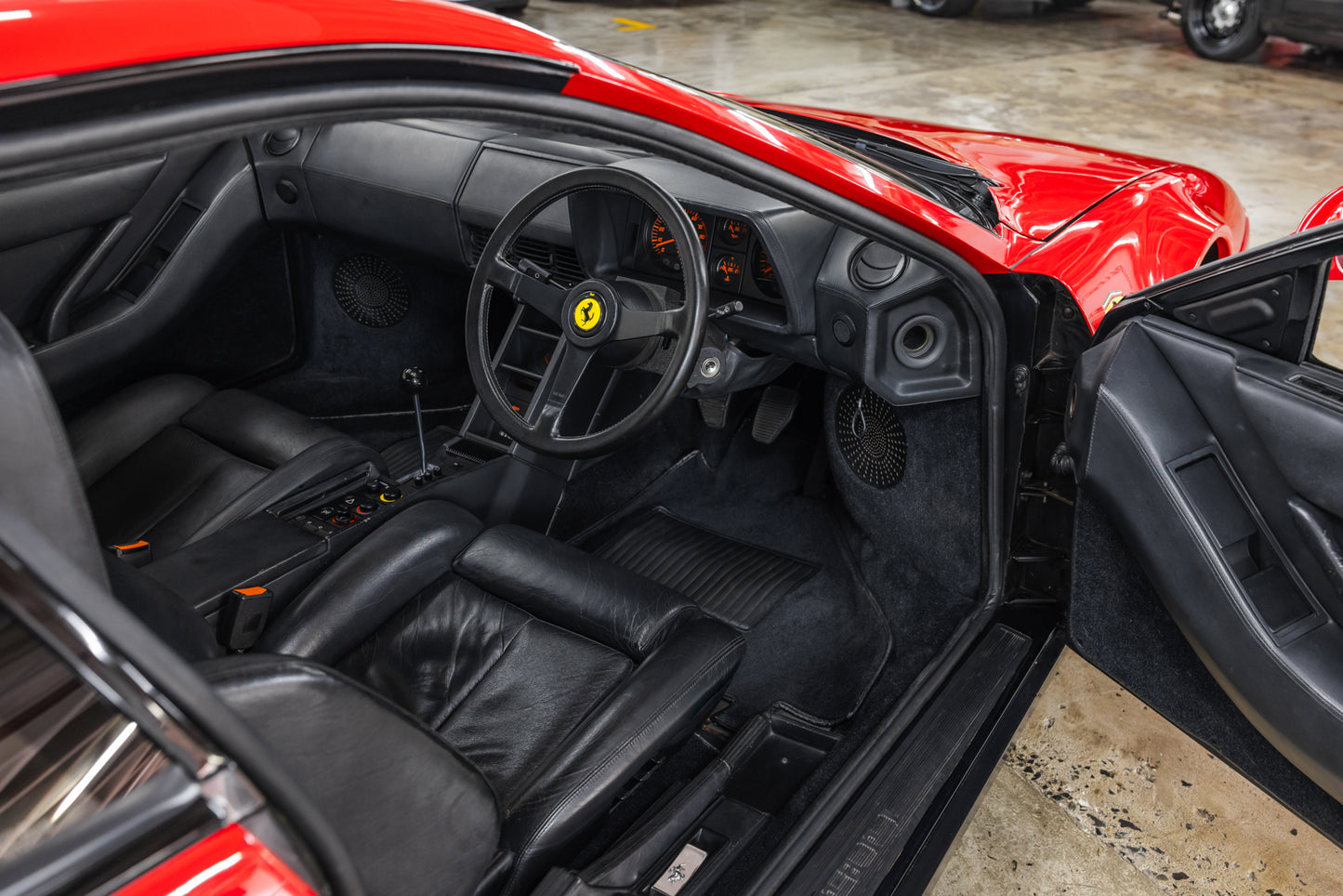 1988 Ferrari Testarossa - 33 700kms