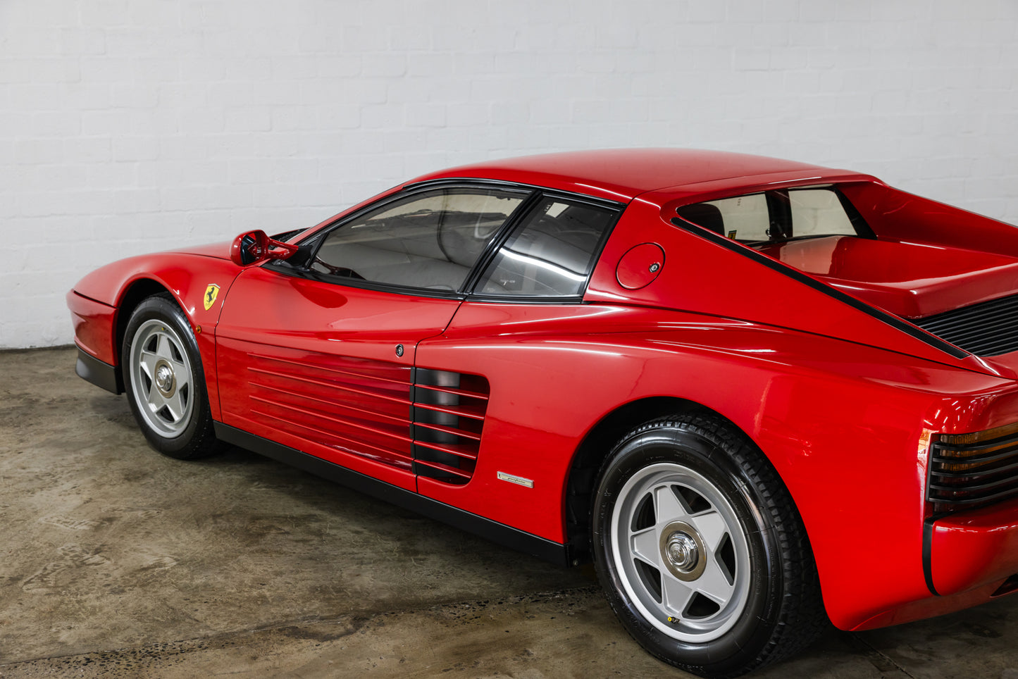 1988 Ferrari Testarossa - 33 700kms