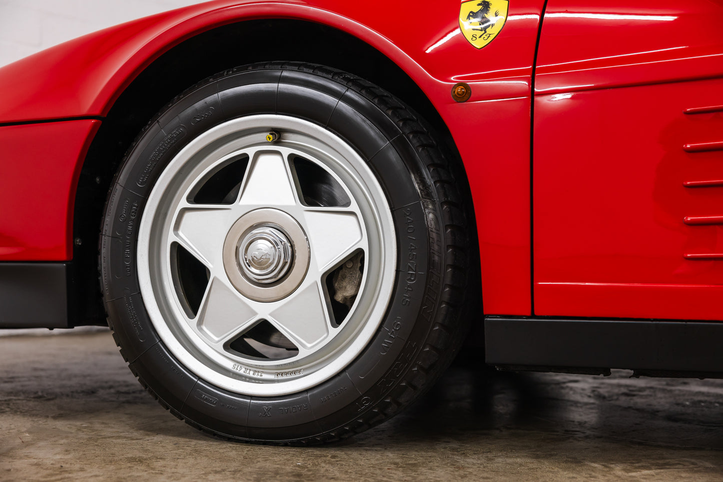 1988 Ferrari Testarossa - 33 700kms