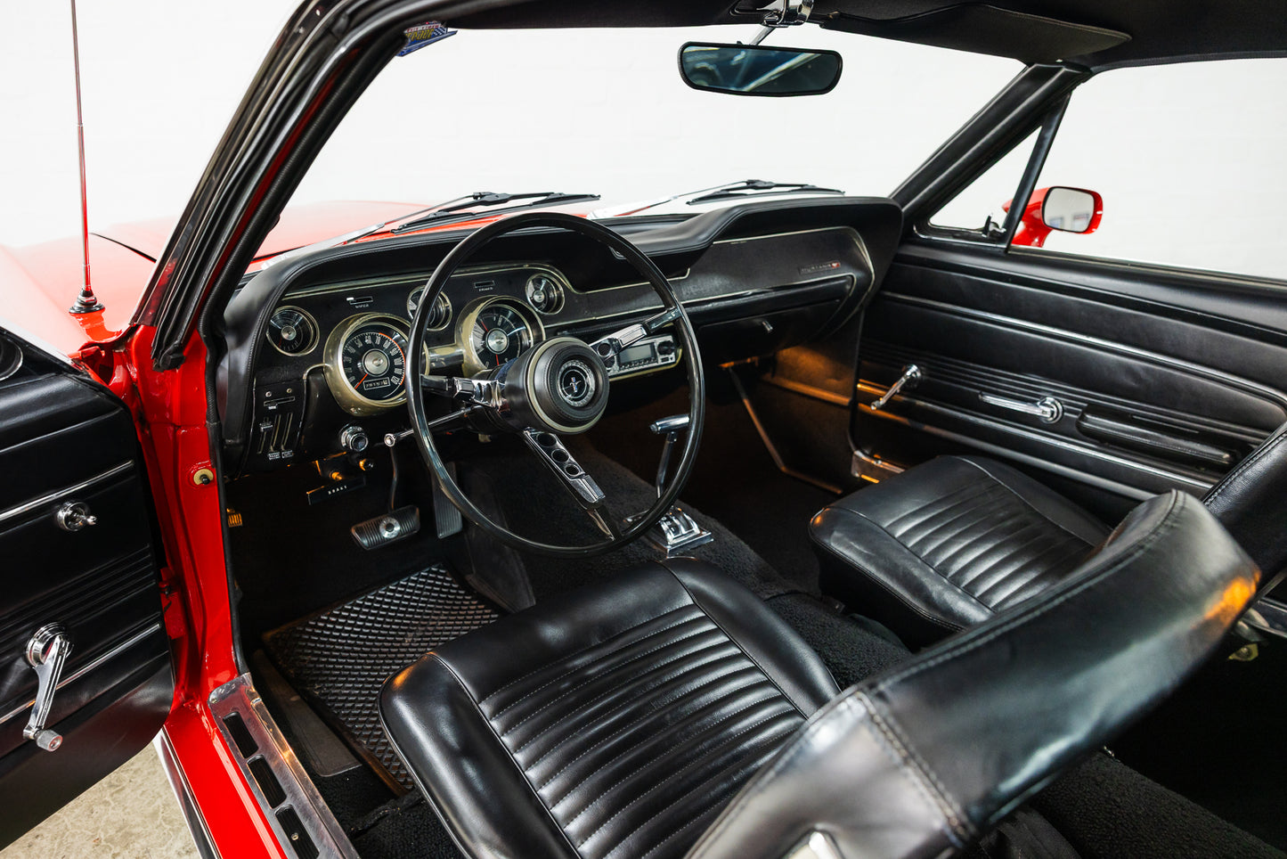 1967 Ford Mustang Fastback 289CI - 75 157 Miles - One owner from new