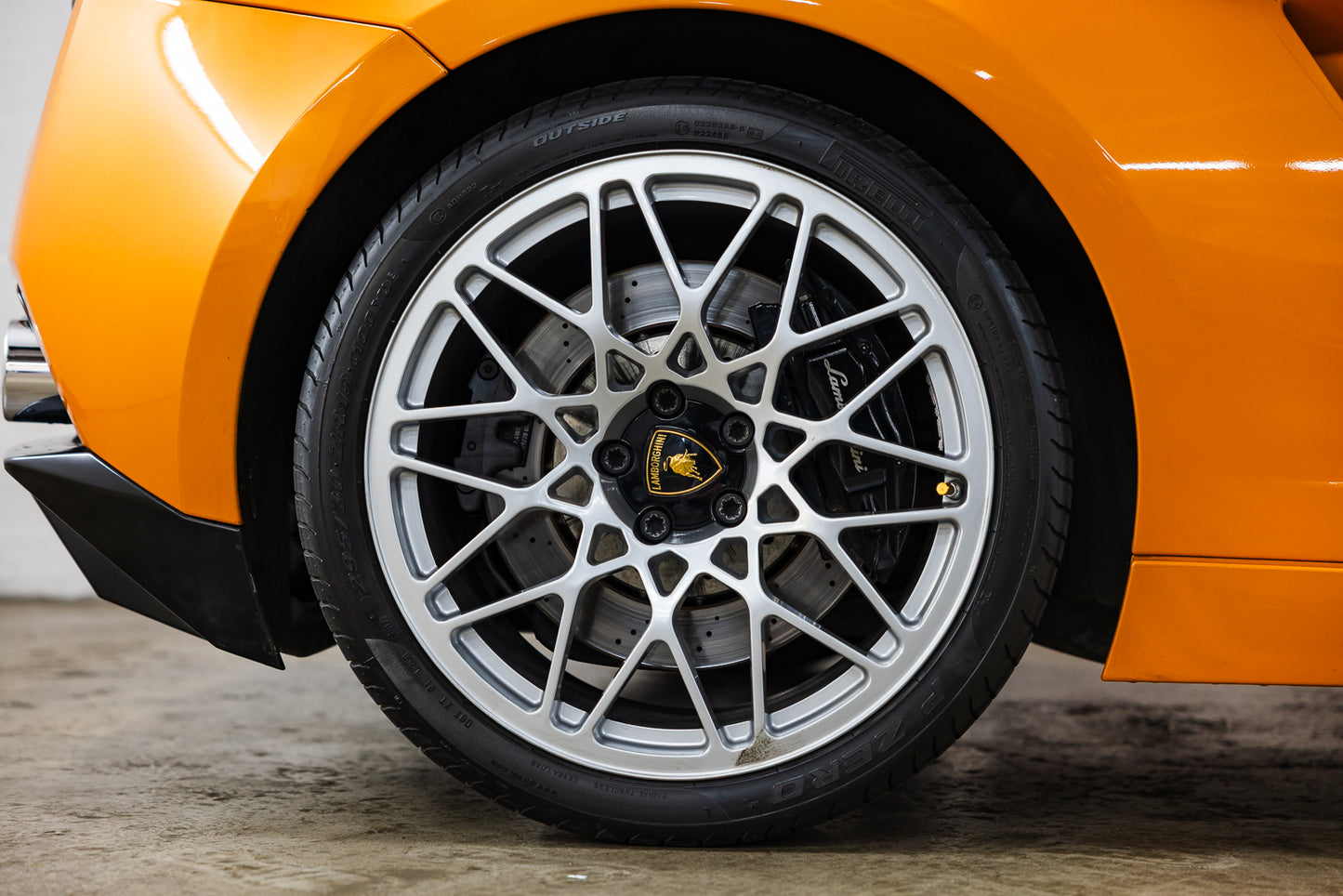2011 Lamborghini Gallardo - Gen II - LP560-4 E Gear - 46 300kms