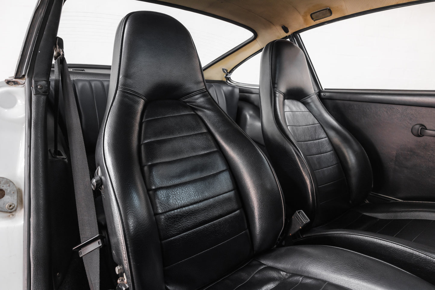 1975 Porsche 911 S 2.7 - 89 000 Miles