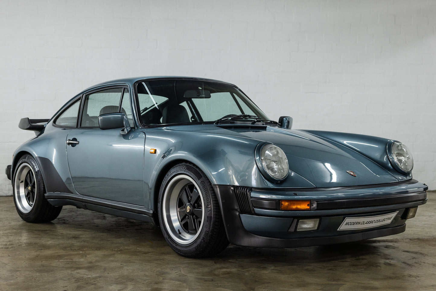 1984 Porsche 911 Carrera - 154 392kms