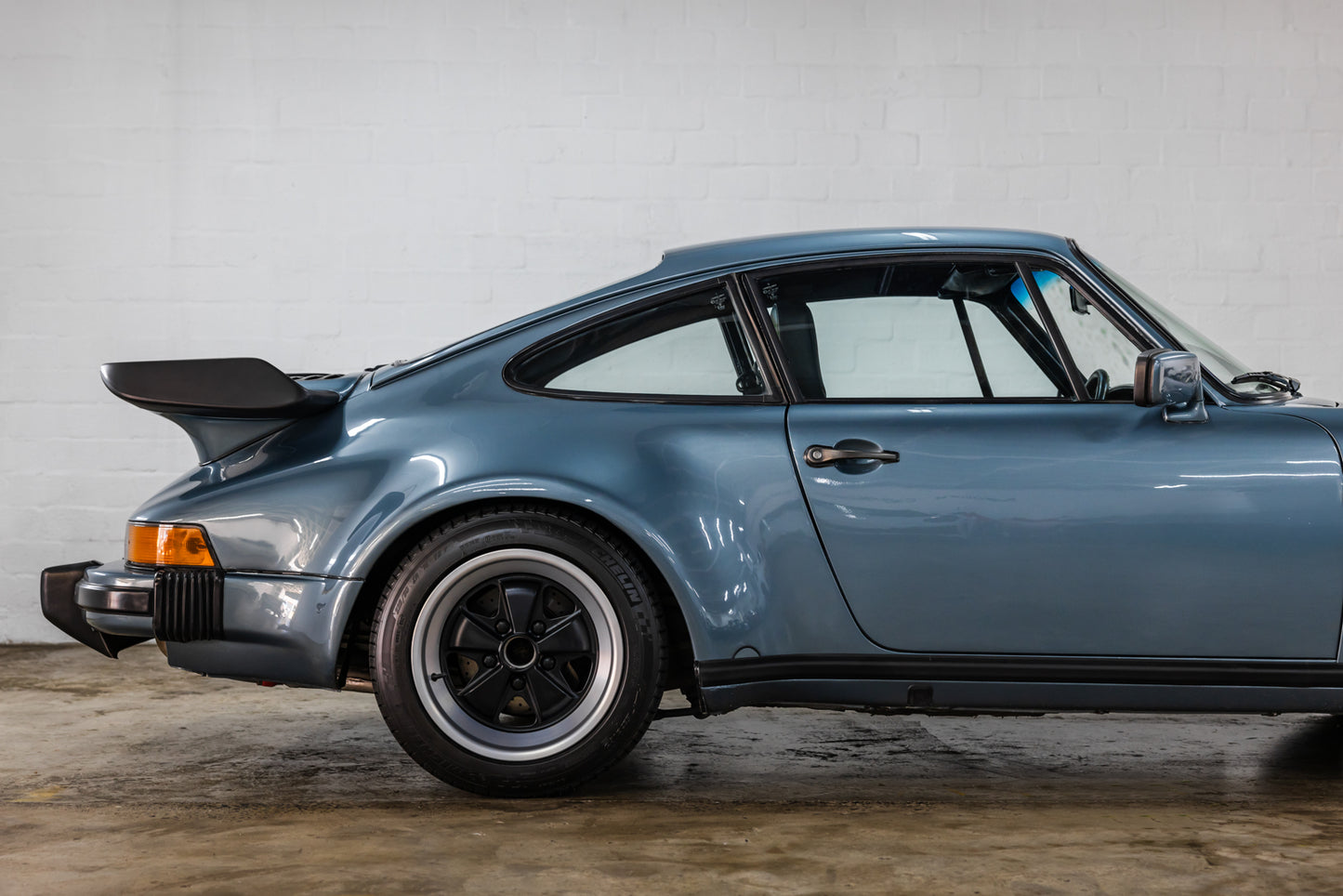 1984 Porsche 911 Carrera 'Turbo Look Recreation' - 154 000kms