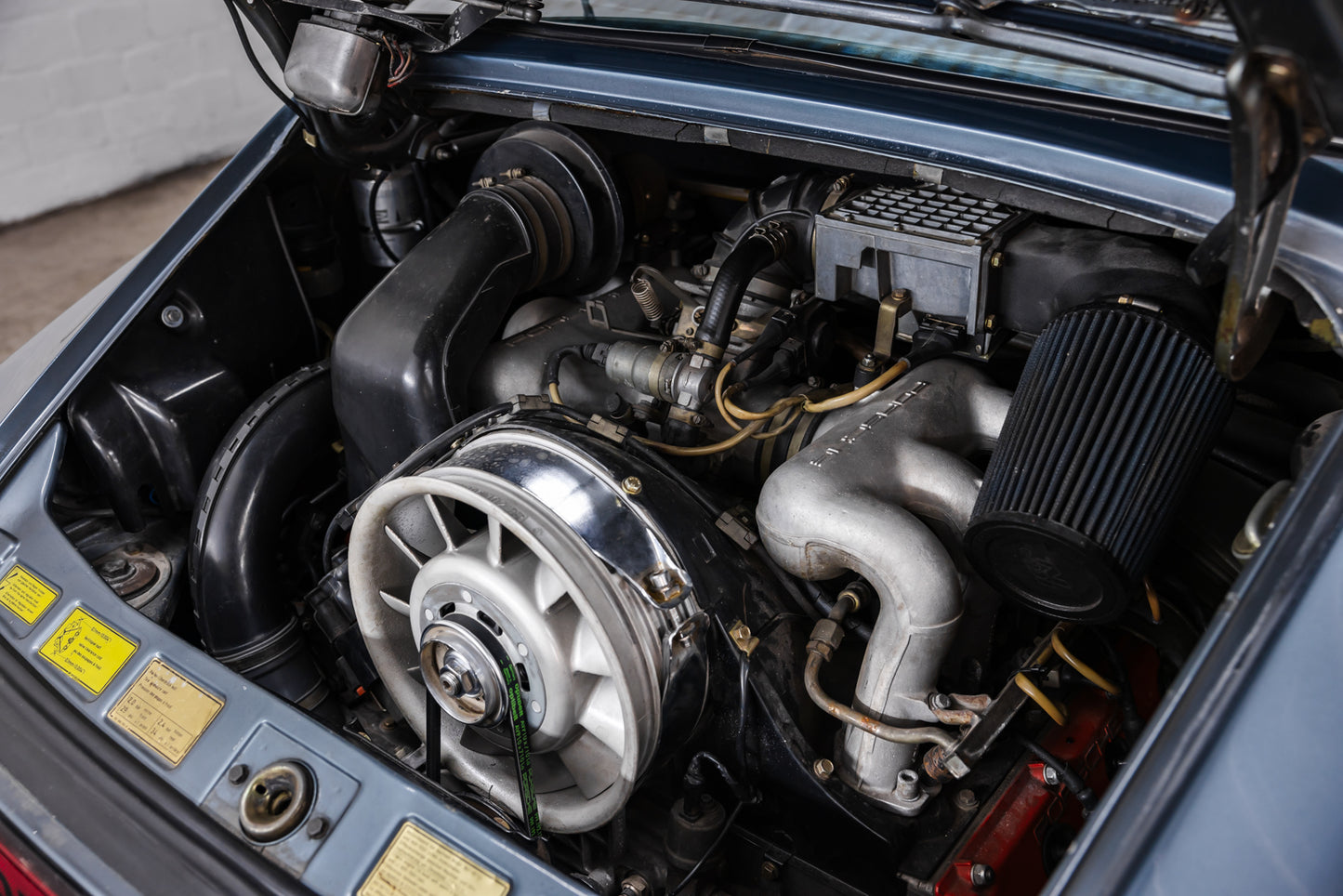 1984 Porsche 911 Carrera 'Turbo Look Recreation' - 154 000kms