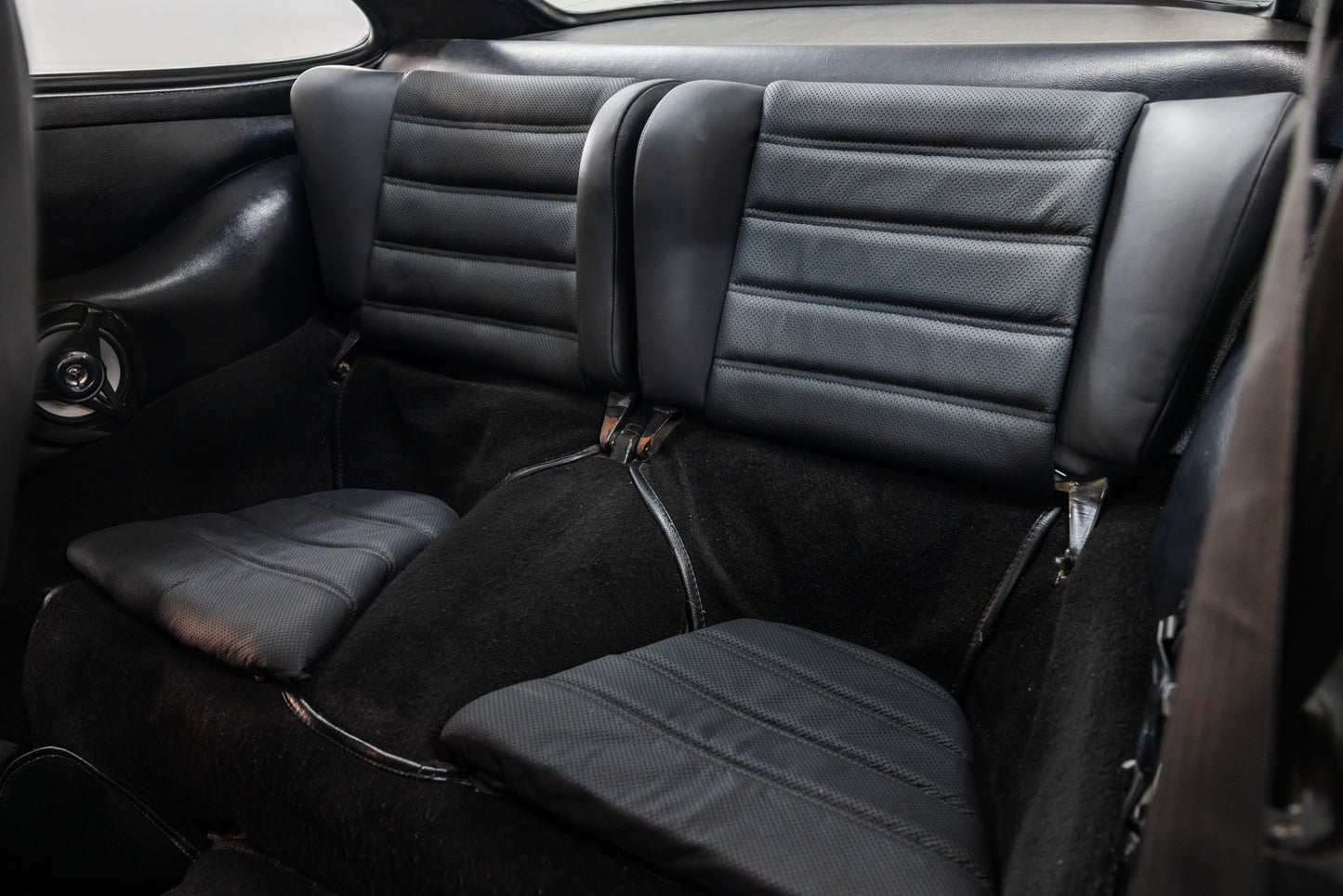1984 Porsche 911 Carrera 'Turbo Look Recreation' - 154 000kms