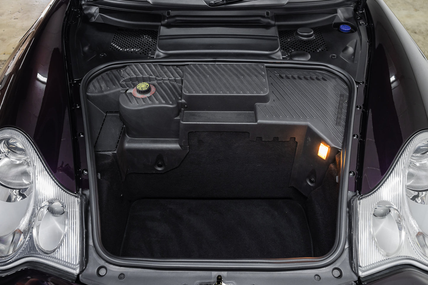 2002 Porsche 996 4S front trunk