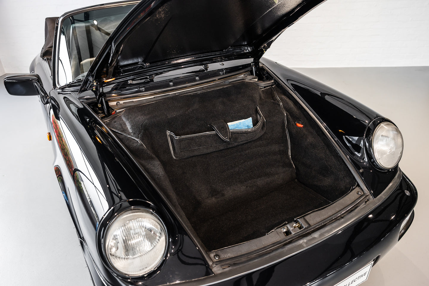 1994 Porsche 964 Convertible RHD - Manual - 165 818kms