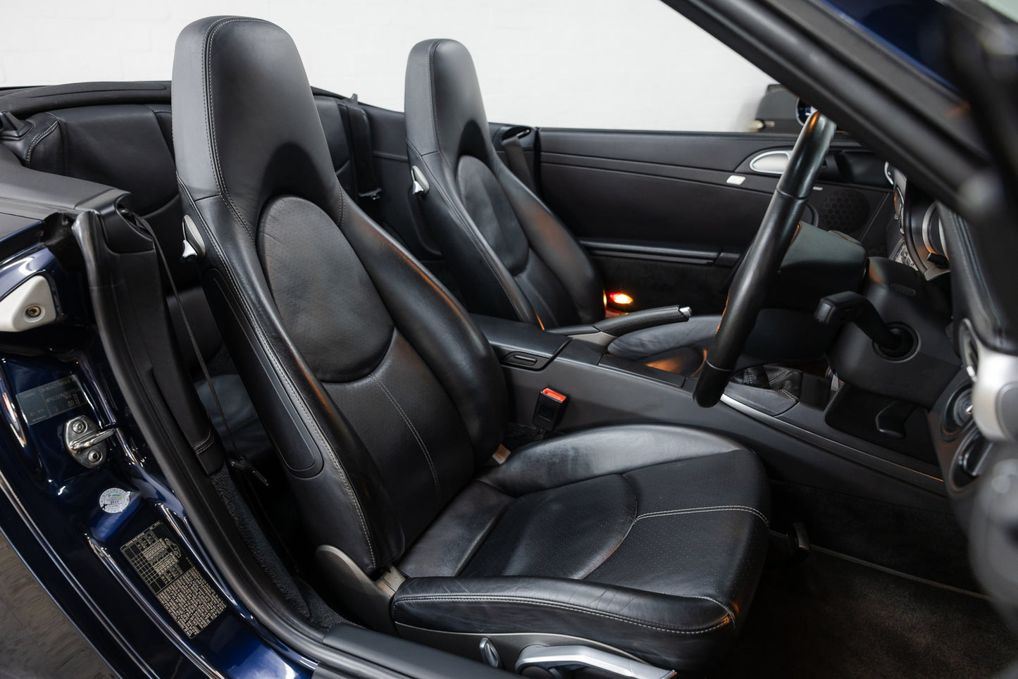 2008 Porsche 997.1 Carrera 4S Manual - 72 000kms