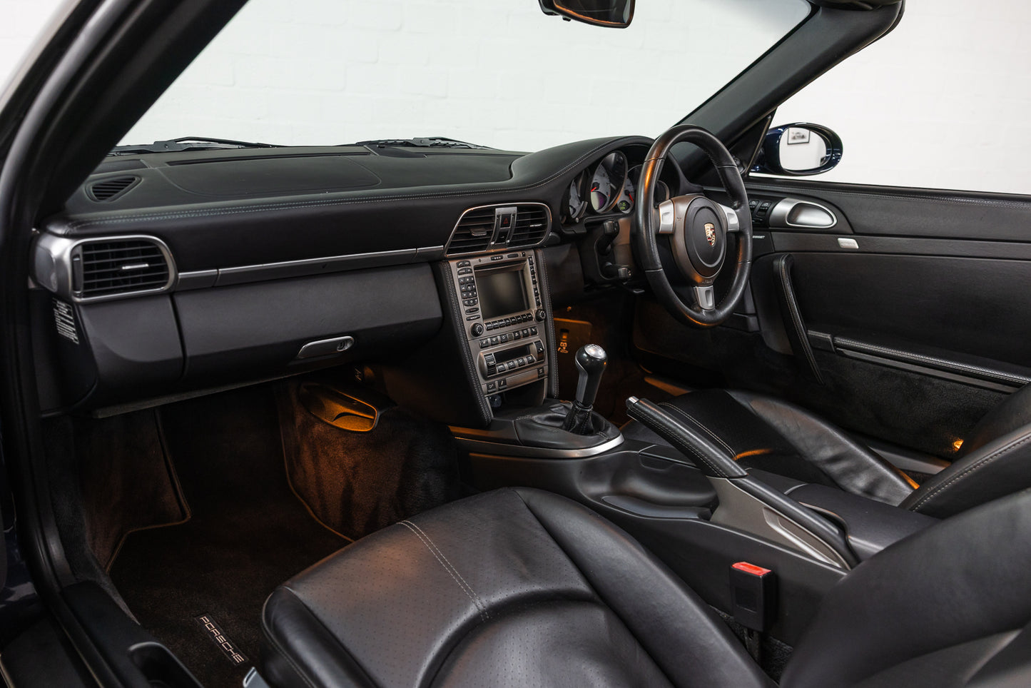 2008 Porsche 997.1 Carrera 4S Manual - 72 000kms