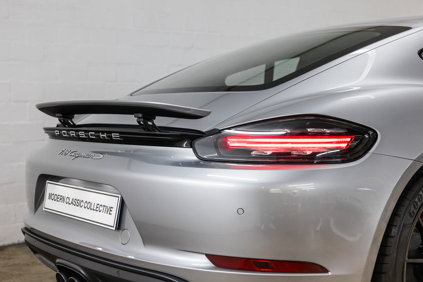 2017 Porsche 718 Cayman S - 7600kms