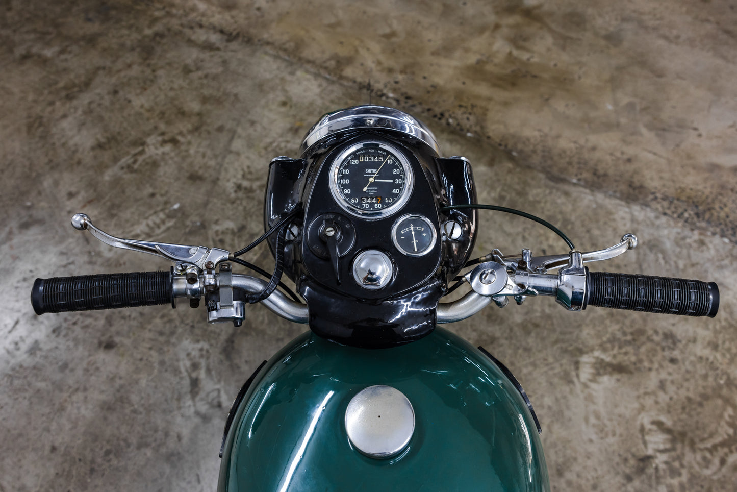 1958 Royal Enfield 500 Bullet "Big Head" - 345kms