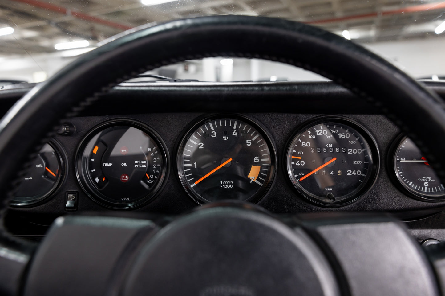 1983 Porsche 911 SC Cabriolet RHD - 236 400kms