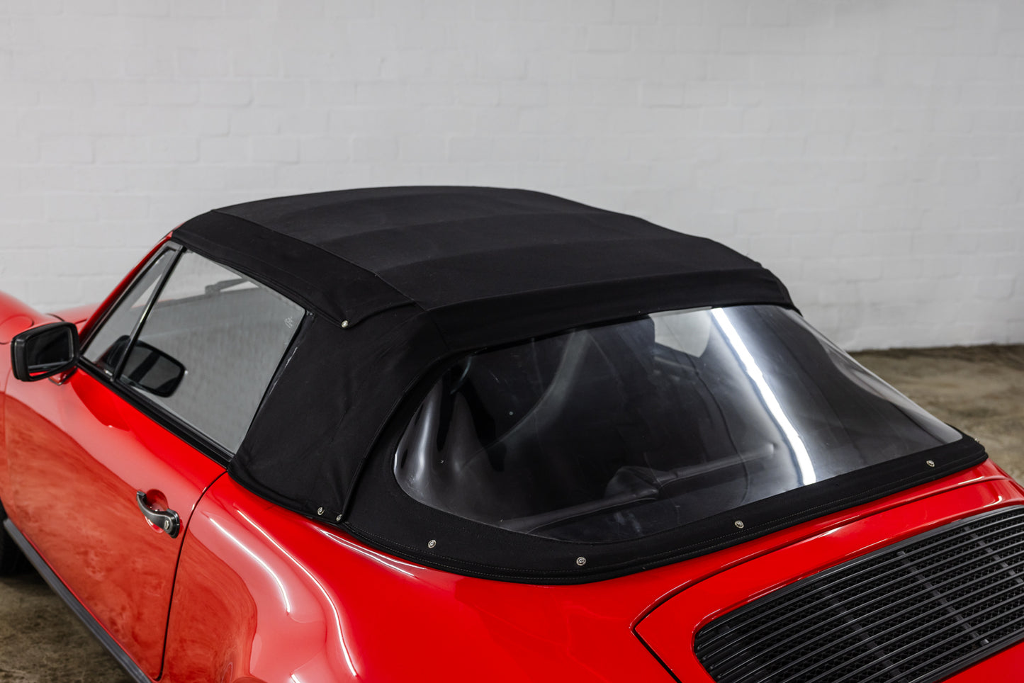 1983 Porsche 911 SC Cabriolet RHD - 236 400kms