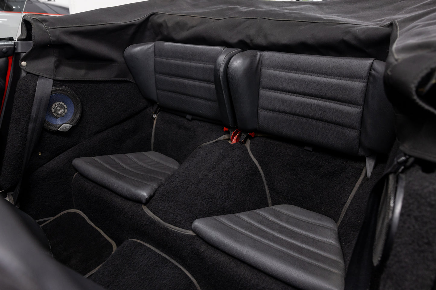 1983 Porsche 911 SC Cabriolet RHD - 236 400kms