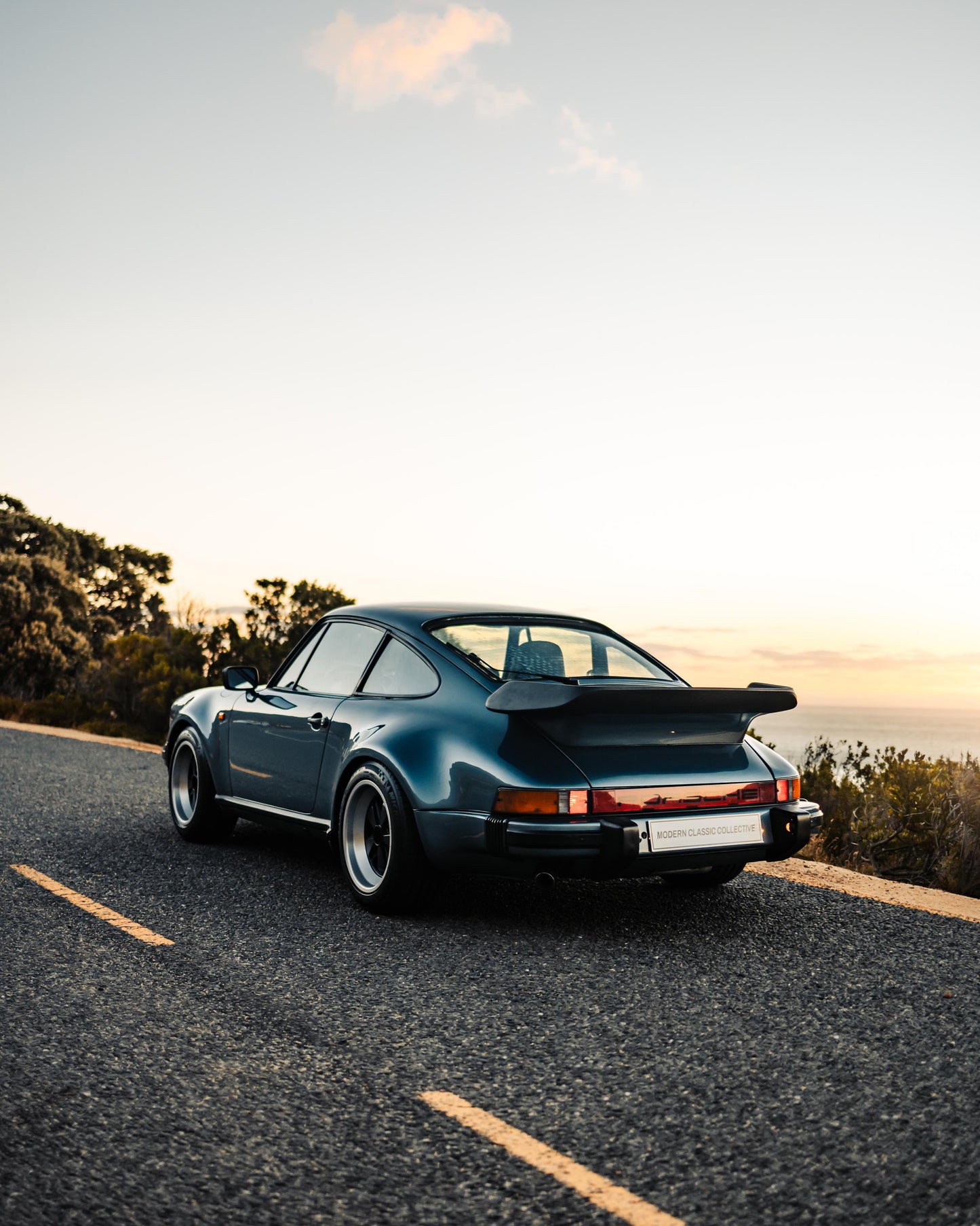 1984 Porsche 911 Carrera 'Turbo Look Recreation' - 154 000kms