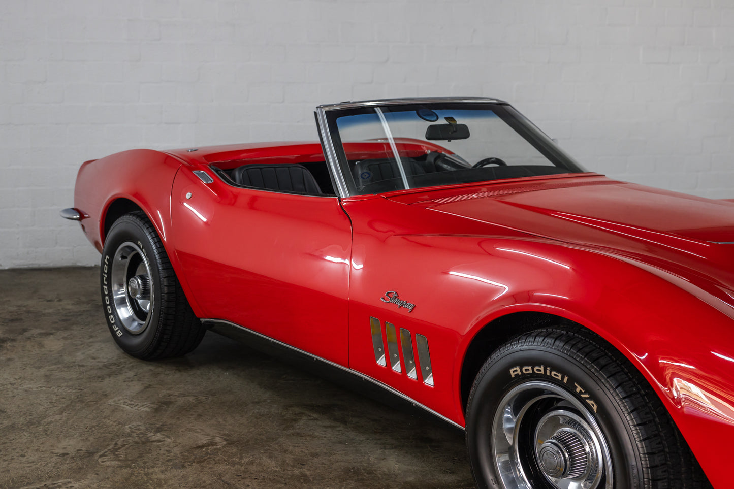 1969 Corvette Stingray - 4 Speed Manual