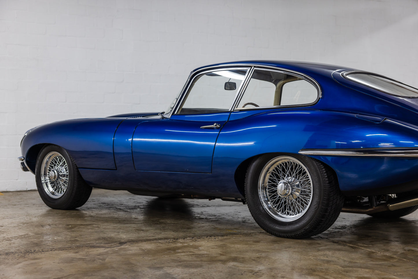 1970 Jaguar E Type - Series 2 - 4.2 - 83 163 miles showing