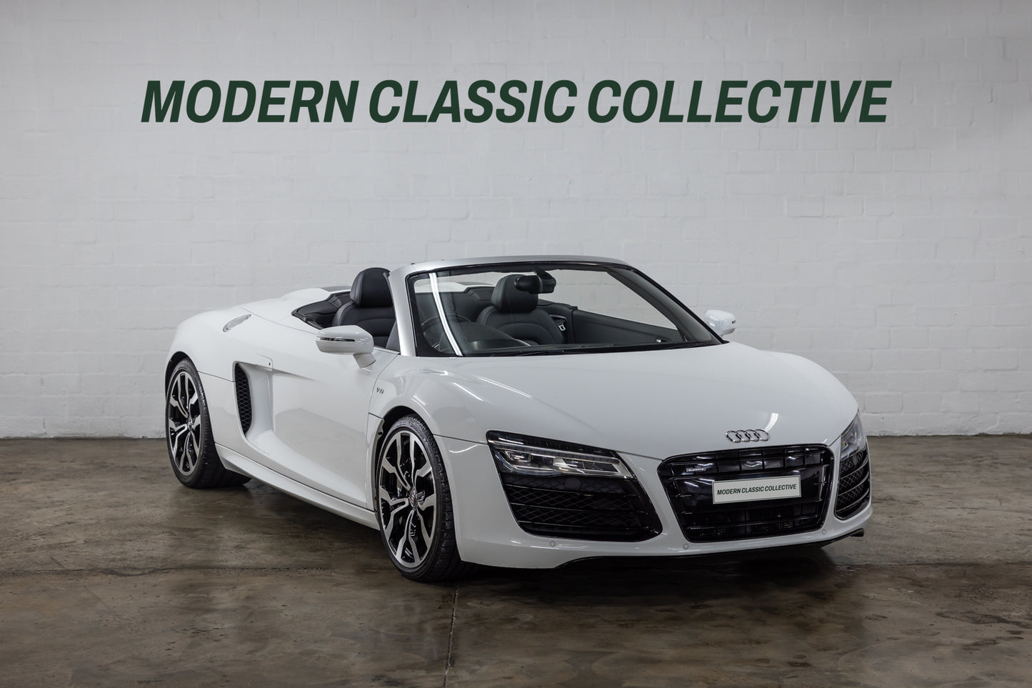 2014 Audi R8 V10 (DUAL CLUTCH) with freeway plan - 61 500kms