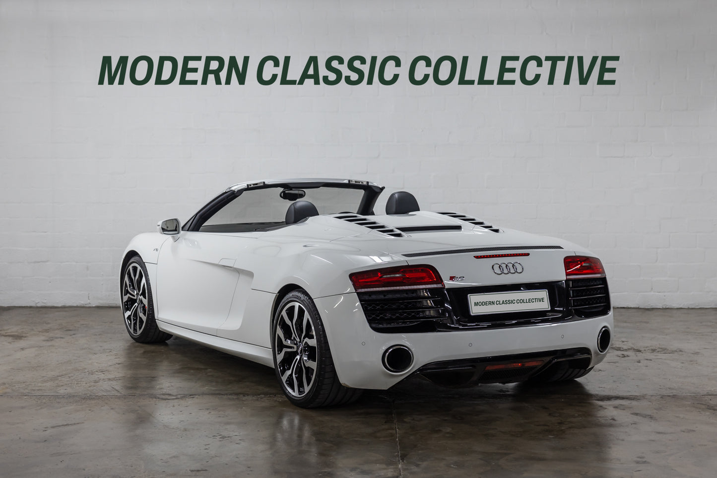 2014 Audi R8 V10 (DUAL CLUTCH) with freeway plan - 61 500kms