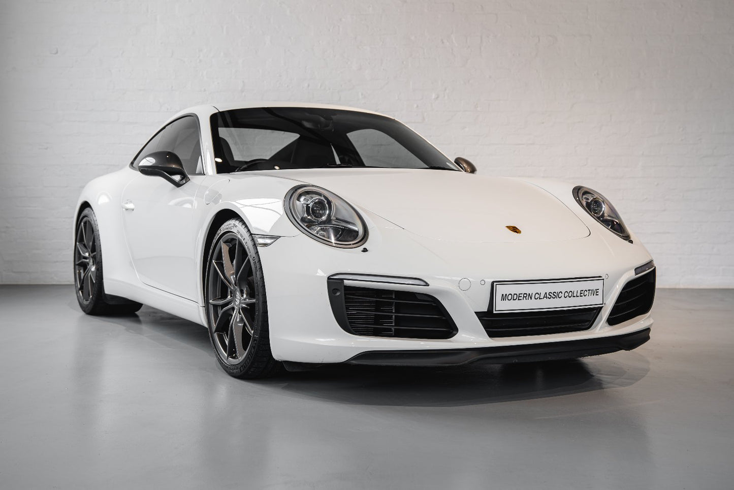 2018 Porsche 991.2 Carrera T PDK - 23 500kms