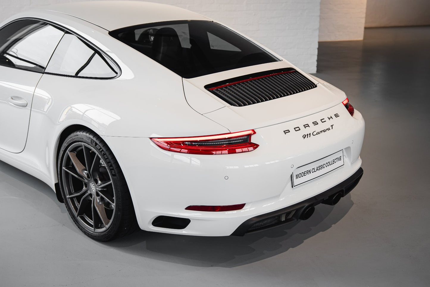 2018 Porsche 991.2 Carrera T PDK - 23 500kms