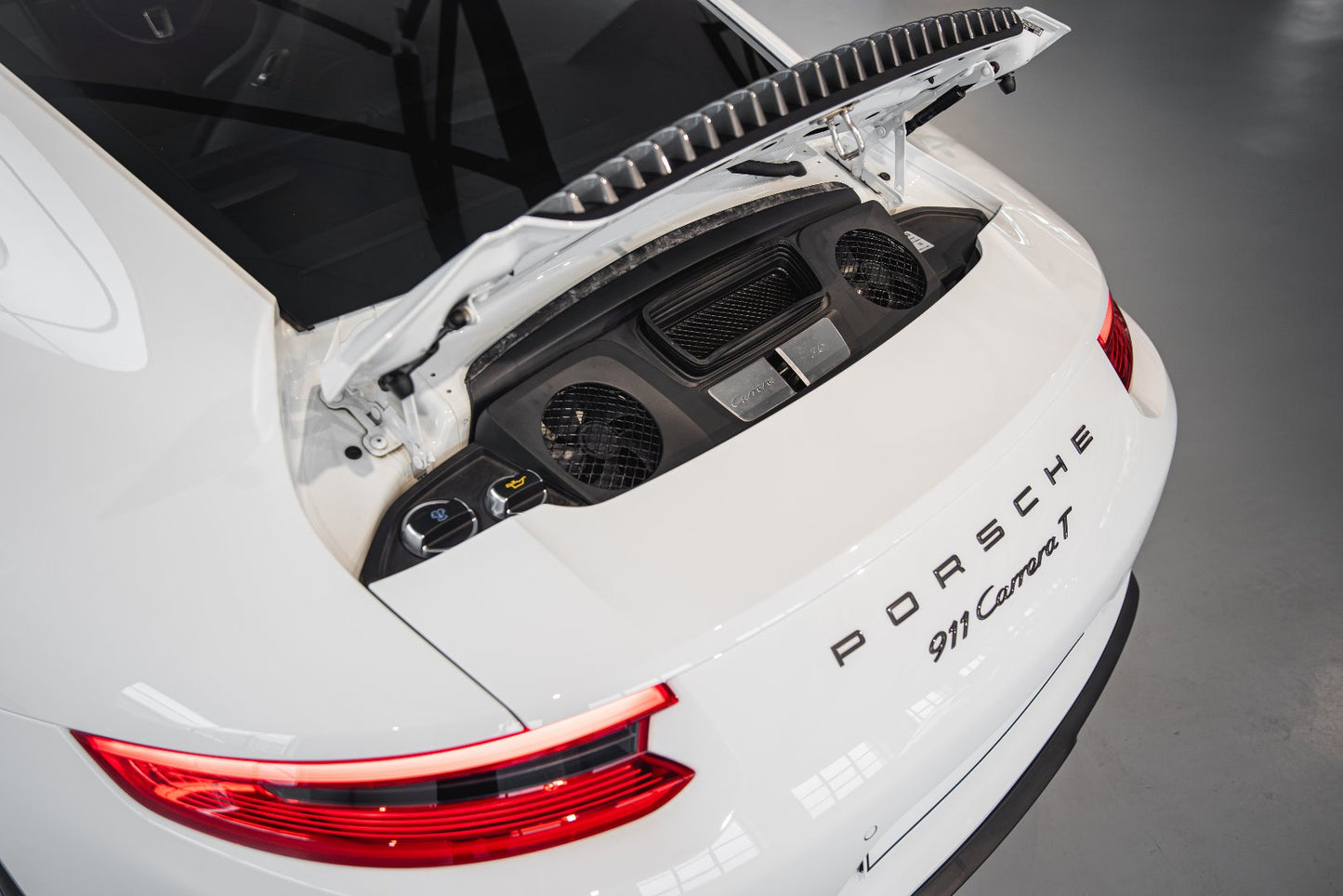 2018 Porsche 991.2 Carrera T PDK - 23 500kms