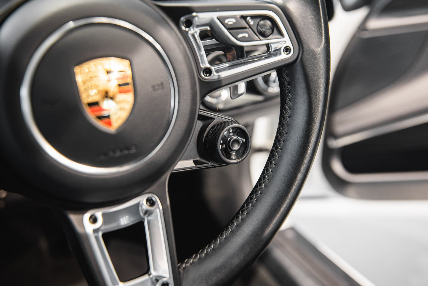 2018 Porsche 991.2 Carrera T PDK - 23 500kms