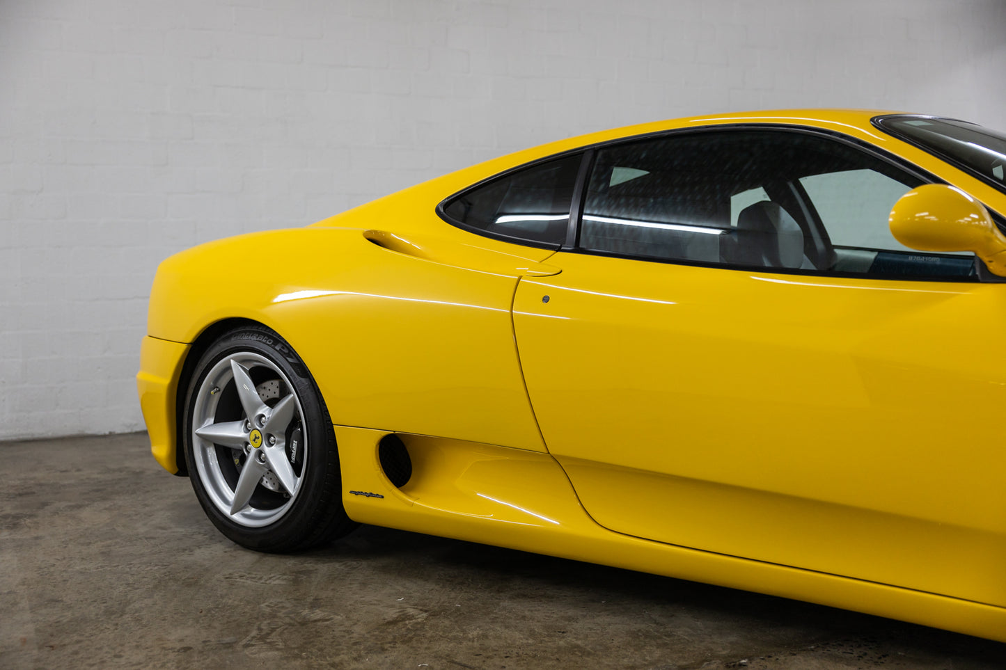 2000 Ferrari 360 F1 - Giallo Modena - 62 100kms