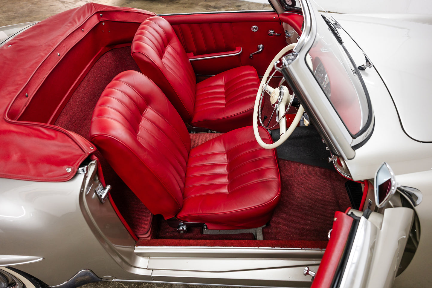 1958 Mercedes 190SL RHD - 94 709 Miles showing