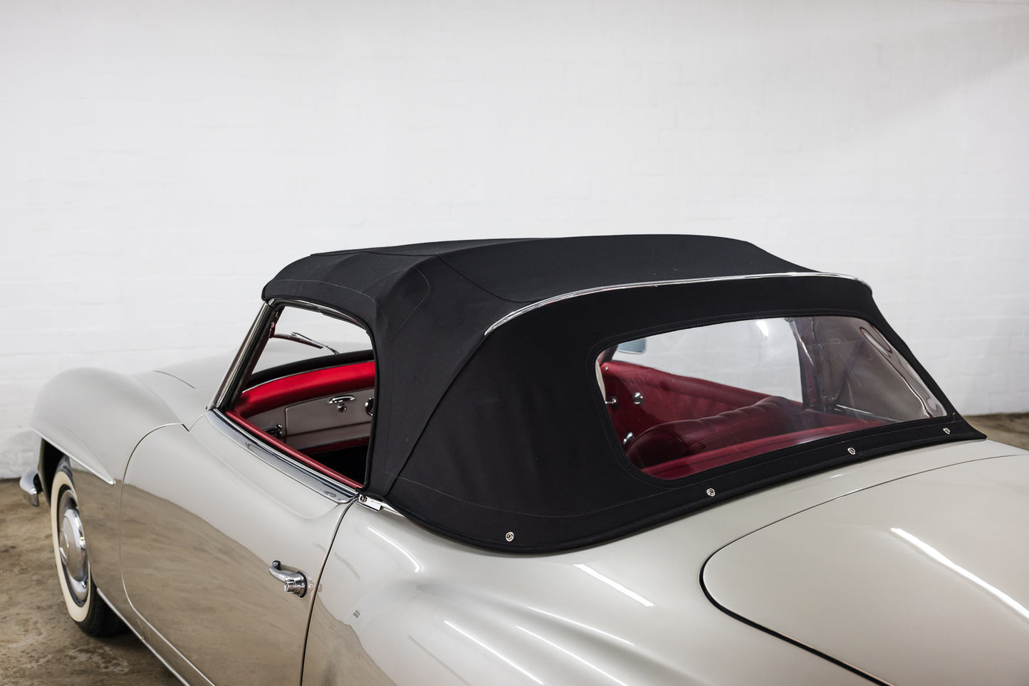 1958 Mercedes 190SL RHD - 94 709 Miles showing