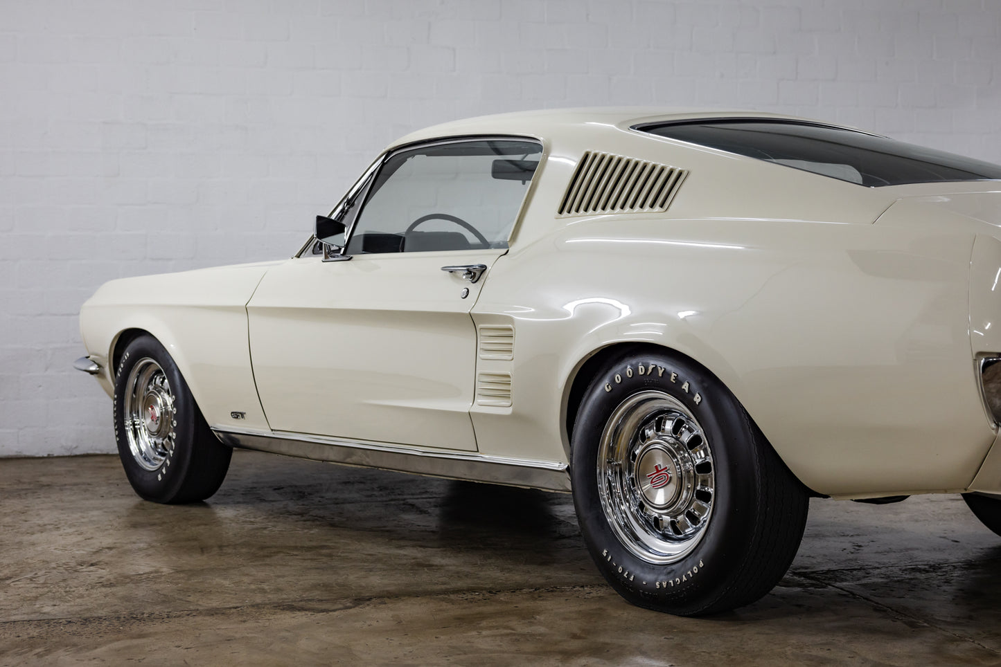 1967 Ford Mustang GT Fastback - 82 800 Miles