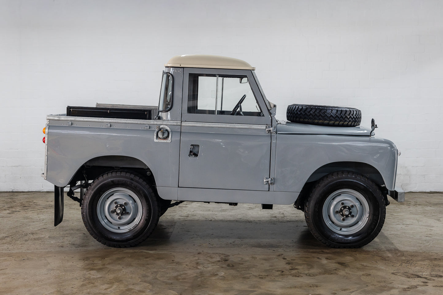 1967 Land Rover Defender Series 2A - 109 - 5700 miles showing