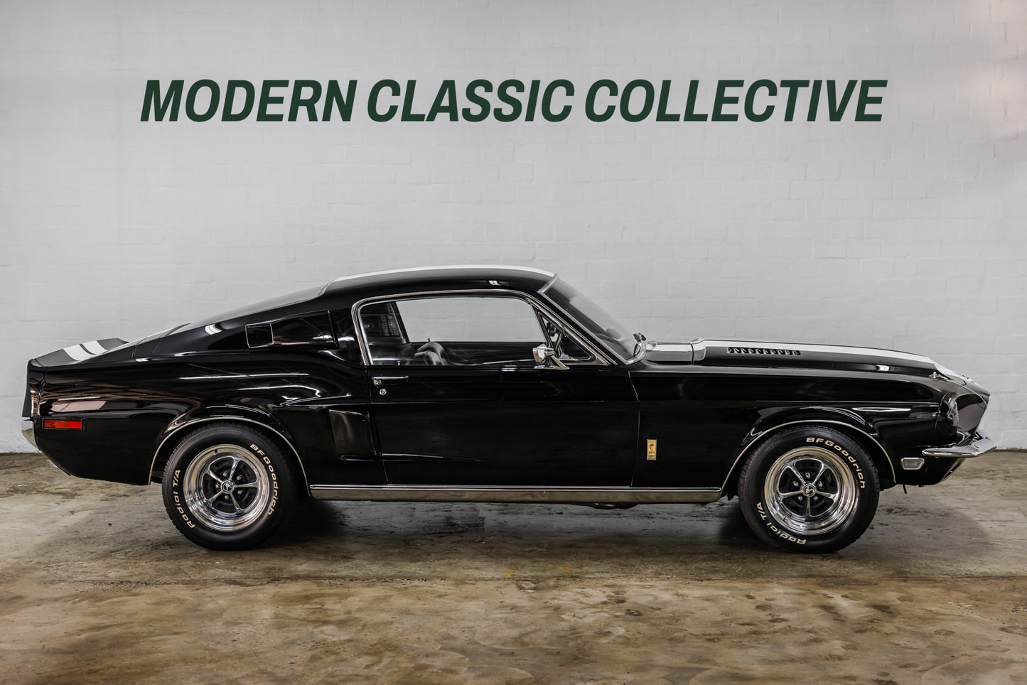 1968 Ford Mustang GT500KR Replica - 37 800 Miles