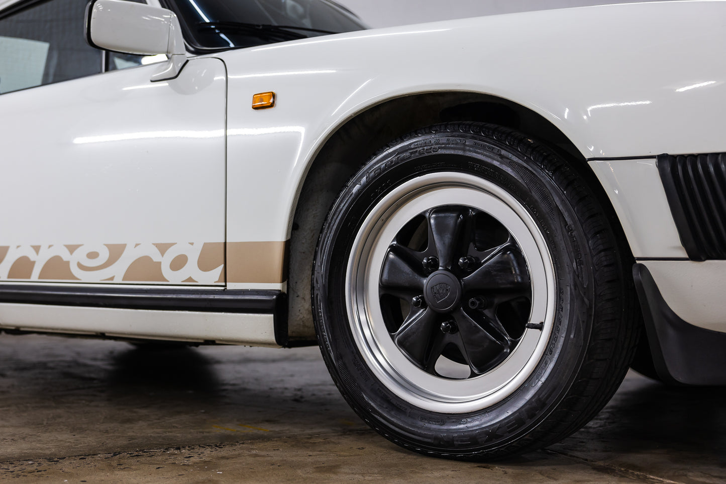 1985 Porsche 911 Carrera - RHD - Verified 14 711 kms