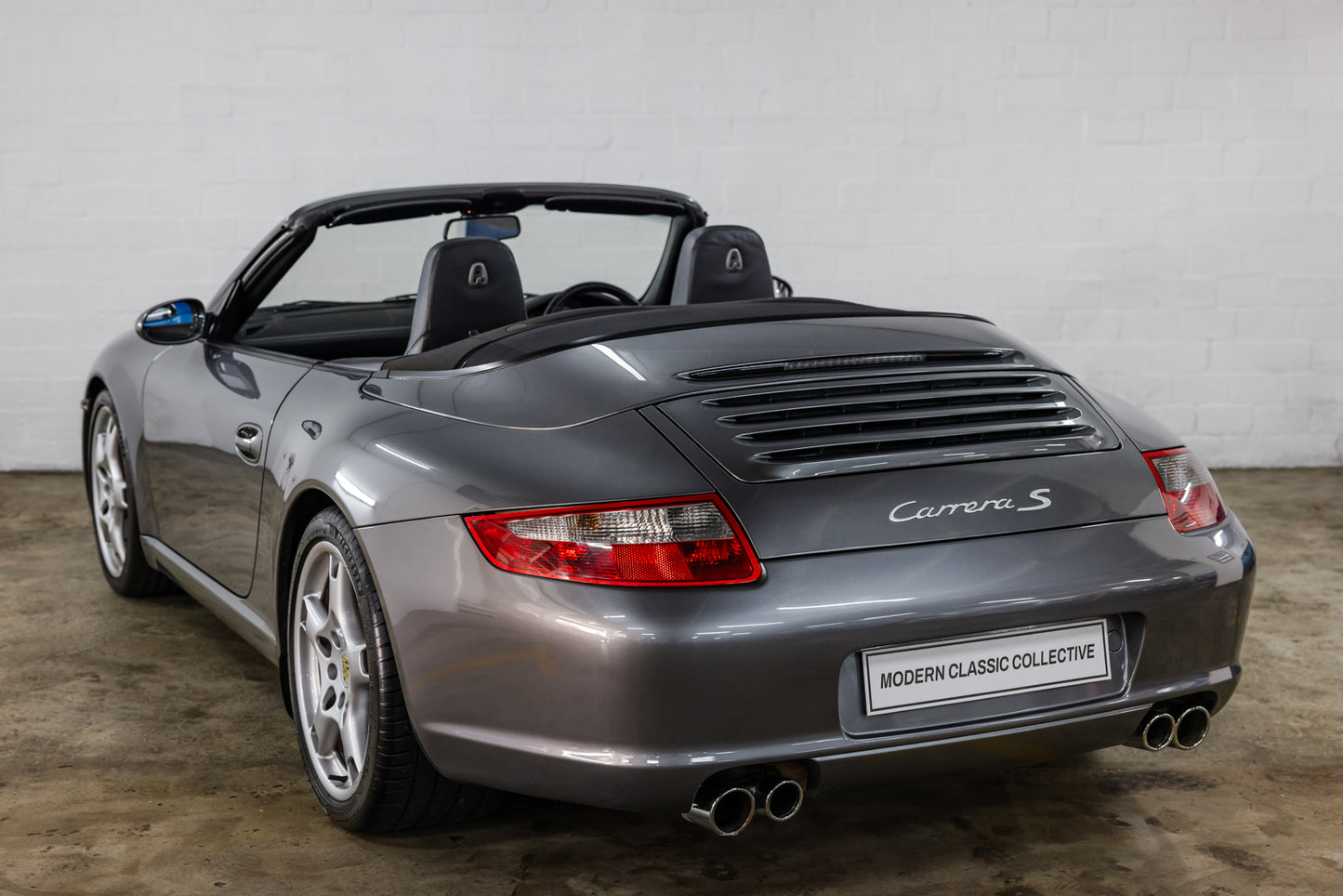 2006 Porsche 911 Carrera S Cabriolet - 114 700kms